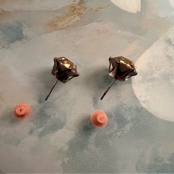 Vintage Huge Faux Diamond Champagne Studs Earrings - Picture 3 of 4